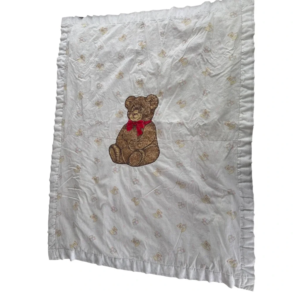 Custom Made Baby Quilt Teddy Bear Red‎ Bow Ruffles Handmade USA
